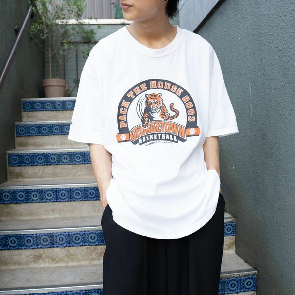 USA VINTAGE GILDAN TIGER PRINT DESIGN T SHIRT/アメリカ古着トラプリントデザインTシャツ