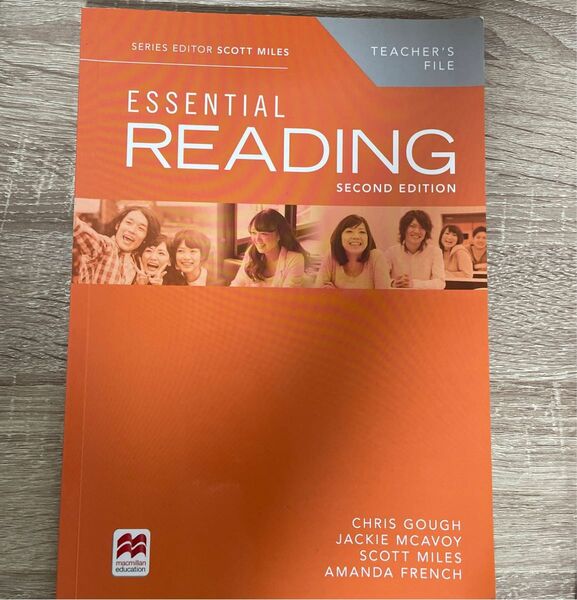 Essential Reading 2nd Edition Teachers Books File(for all levels)