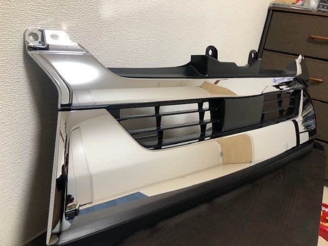 ヤフオク! -「ハイエース 新車外し グリル」の落札相場・落札価格