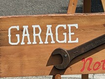 GARAGE(白文字)　木製サインプレート　縦　23.5cm×　横　70.5cm×　厚み 7cm　ハンドメイド　ニス仕上げはしていません_画像3