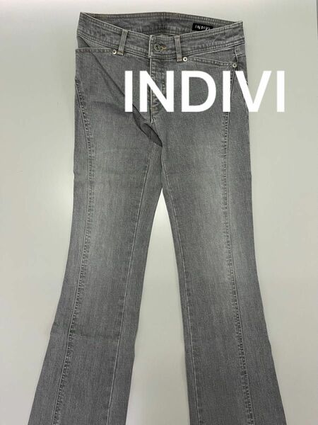 「期間限定値下げ1,880→1,400円】INDIVI ブーツカットデニム　36（S）サイズ　グレー