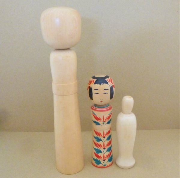 ヤフオク! -「首振り」(こけし) (日本人形)の落札相場・落札価格