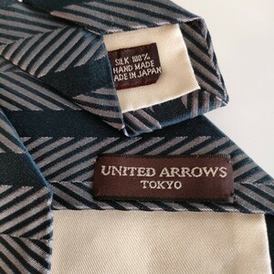 ユナイテッドアローズ(UNITED ARROWS)黒ストライプネクタイ