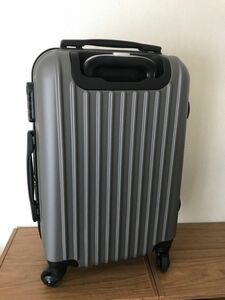 新品 キャリーケース Sサイズ グレー 超軽量 スーツケース
