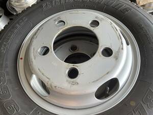 R5　0006TOPY　エルフ　195/75R15　109/107L LT　5穴　6本　ブリヂストン　ブリザックW969　引き取り歓迎