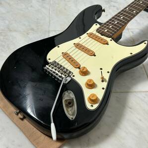 希少 Squier by Fender JVシリアル 1982年製 STRATOCASTER ストラトキャスター フジゲン アーム付 スクワイヤ by フェンダーの画像5