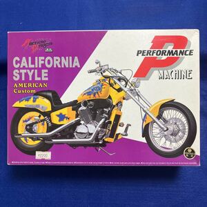 未組立新品 1/12　AOSHIMA　アオシマ ホンダ スティード　カリフォルニアスタイル　NO.18　パフォーマンスマシンシリーズ アメリカン