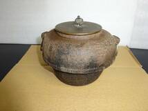 希少現状品 ⑥ 龍文堂造 模様 古い 鉄釜 茶釜 1822ｇ 茶道具 煎茶道具_画像1