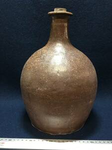  upper part. .kake equipped old Bizen Bizen roasting . "hu" pot water bin sake bin Bizen . old .. ash .. kiln change . roasting .. roasting tighten flower vase vase flower raw . use . rare article 