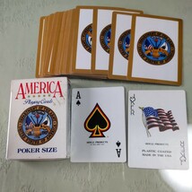 トランプ　アメリカ製　Playing CARDS ２組、米陸軍専用(1991年、中古美品)　レア物　US ARMY、　Bee(未開封)　青　DIAMOND BACK POKER　_画像4