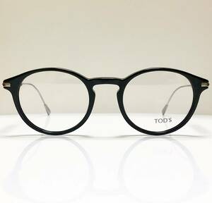 TOD'S イタリア製 黒 メガネ 純正ケースとクロス付き トッズ | 正規新品・未使用 | TODS キーホール型