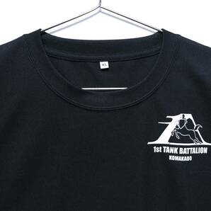 【送料無料】陸上自衛隊 第1師団 第1戦車大隊/10式戦車 Tシャツ/駒門駐屯地/ドライ生地/半袖/ブラック/XLサイズの画像3