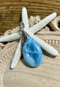 * high quality lalima- pendant top *.... blue *. natural stone *..:***