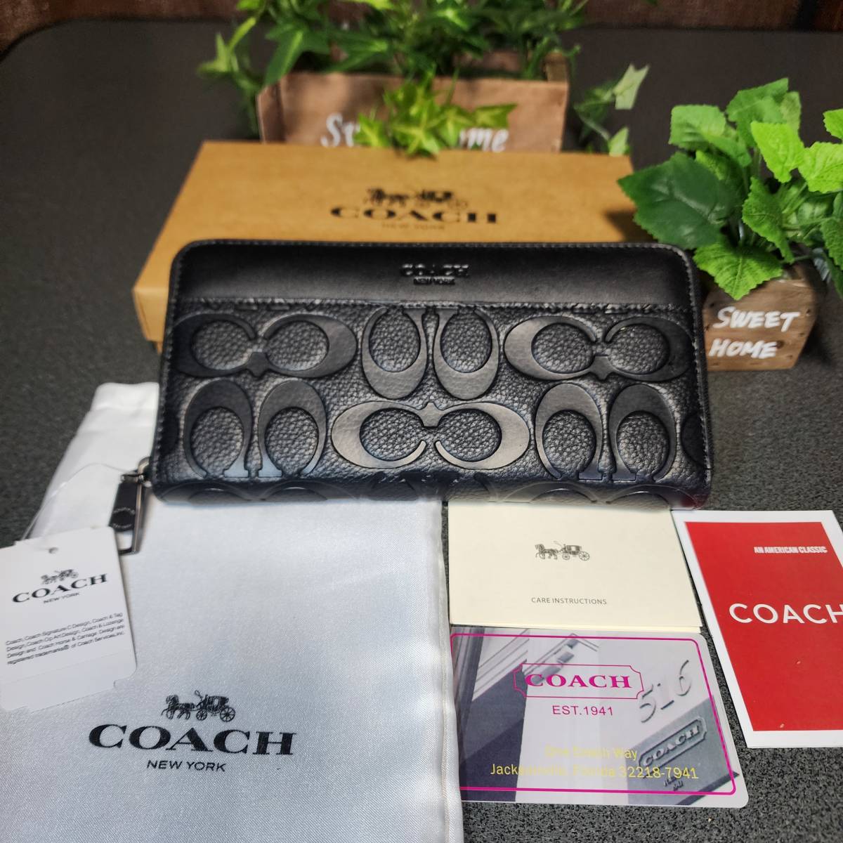 新品・未使用】COACH/コーチ 財布(長財布) シグネチャー エンボスド