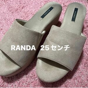 ランダ　RANDA ピンクベージュ　サンダル