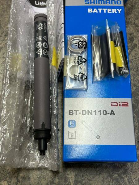 送料込み 新品 未使用 シマノ di2用バッテリー『BT-DN110-A』11速専用品