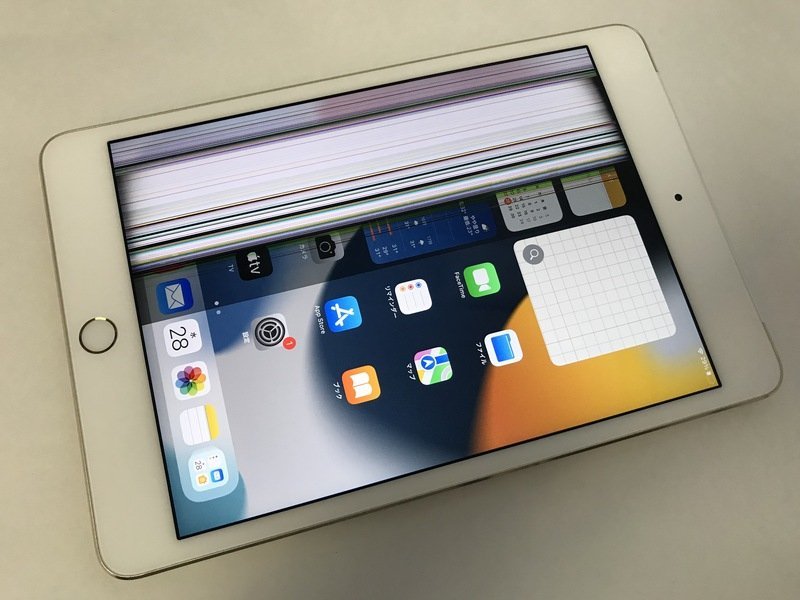 Apple iPad mini 4 Wi-Fi+Cellular 128GB SIMフリー オークション比較