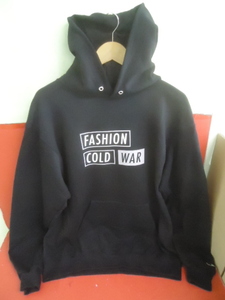 X4225-169♪【80】Do Nothing Congress ドゥーナッシングコングレス FASHION COLD WAR HOODIE プルオーバーパーカー Lサイズ ブラック