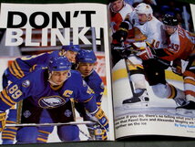 NHL Beckett Hockey Monthly #61 1995年 11月 Alexander Mogilny Pavel Bure ヴィンテージ カード_画像3