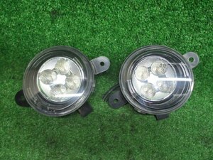 ルノー トゥインゴ 左右フォグランプ 左右セット LED T066-300 266007904