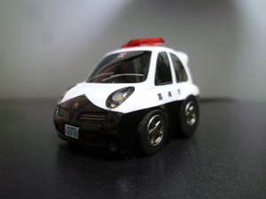 チョロＱ　日産　警視庁マーチパトカー（ダミーセキュリティ＆イルミ）