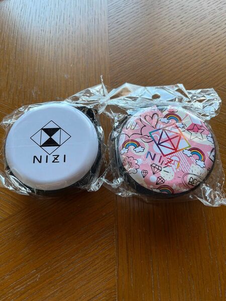 【最終値下げ】NiziU風の小物ケース2個セット