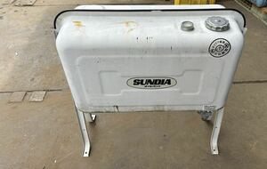  used SUNDIA oil tank KS3-095 90 liter sun diamond kerosene as it stands type ( legs part fixation ) outdoors for present condition exhibition pickup OK