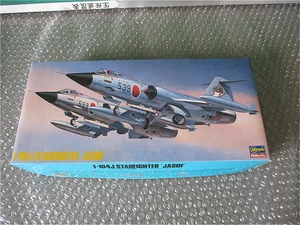 プラモデル ハセガワ HASEGAWA 1/72 日本航空自衛隊 要撃戦闘機 F-104J STARFIGHTER JASDF 未組み立て 昔のプラモ