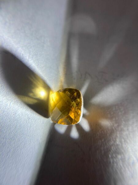 シャンパンクォーツ　ルース　約1.7ct