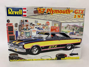 Revell 67 プリムス プリマス GTX 1/25 レベル＊Hot Rod ホットロッド ロードランナー MOONEYES ムーンアイズ バラクーダ Mopar モパー amt