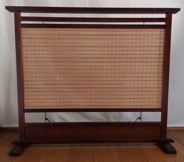 間仕切り和風パーテーション 1枚式衝立 天然竹(燻し竹)竹簾タペストリー調衝立 ブラウンフレーム