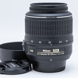 Nikon AF-S DX 18-55mm F3.5-5.6 G VR　【管理番号A1598】