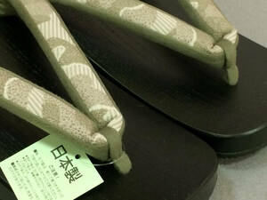  new work * good-looking! prejudice. fine quality made in Japan . geta [ black | green group. nose .]