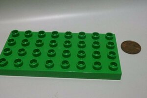 ＃1109　レゴデュプロ　ブロック　薄型　プレート　4×8ポッチ　黄緑＃特殊パーツ