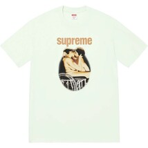 【新品】 23SS 新品 SUPREME シュプリーム KISS TEE Mサイズ キス Tシャツ PALE GREEN ペールグリーン_画像1