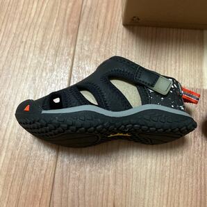 KEEN キーン ビーチサンダル 陸水両用 13.5cm 新品未使用の画像2