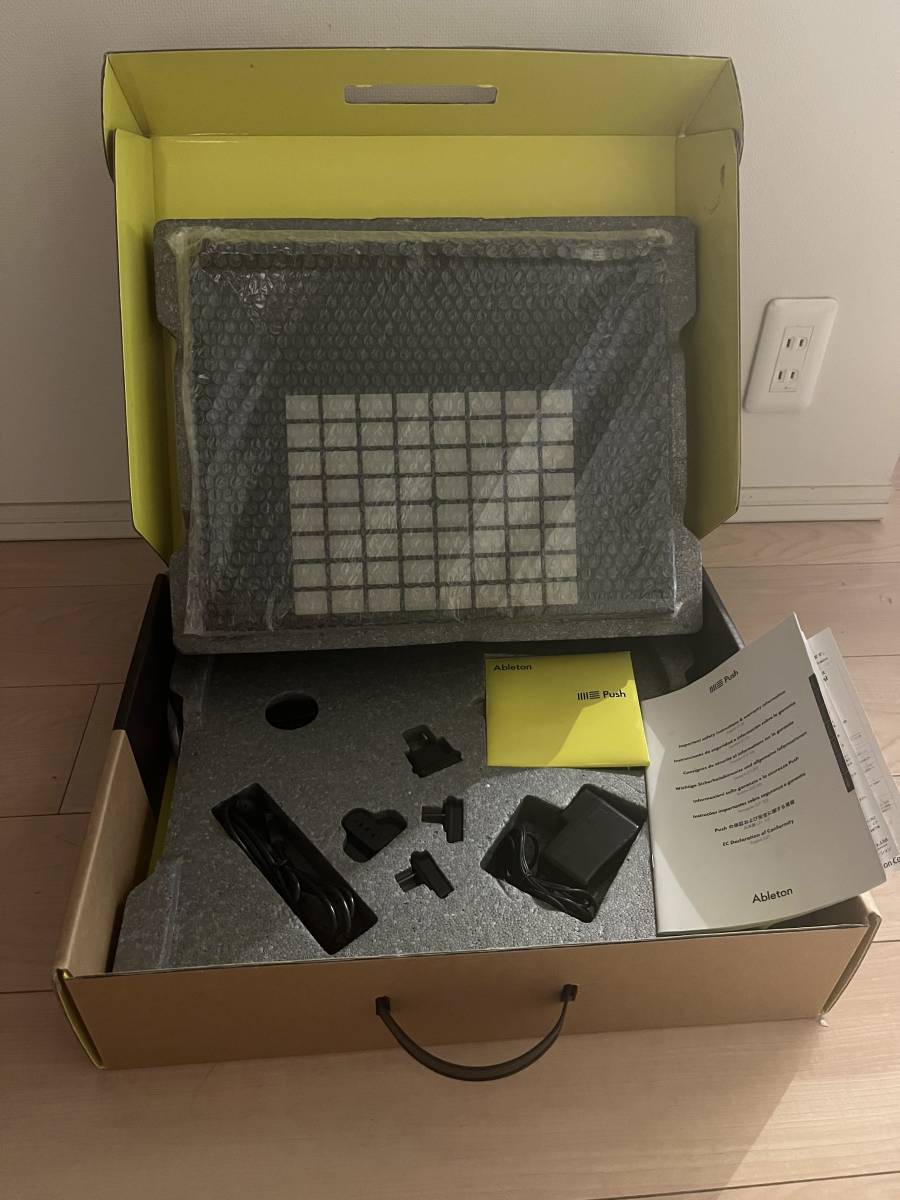 ヤフオク! -「ableton push2」の落札相場・落札価格