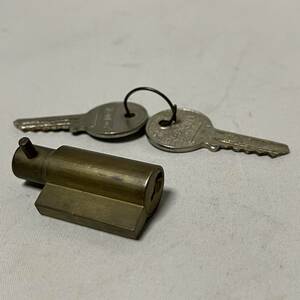 真鍮 鍵 昭和 レトロ 用途不明 ジャンク WASIN LOCK ロック カギ