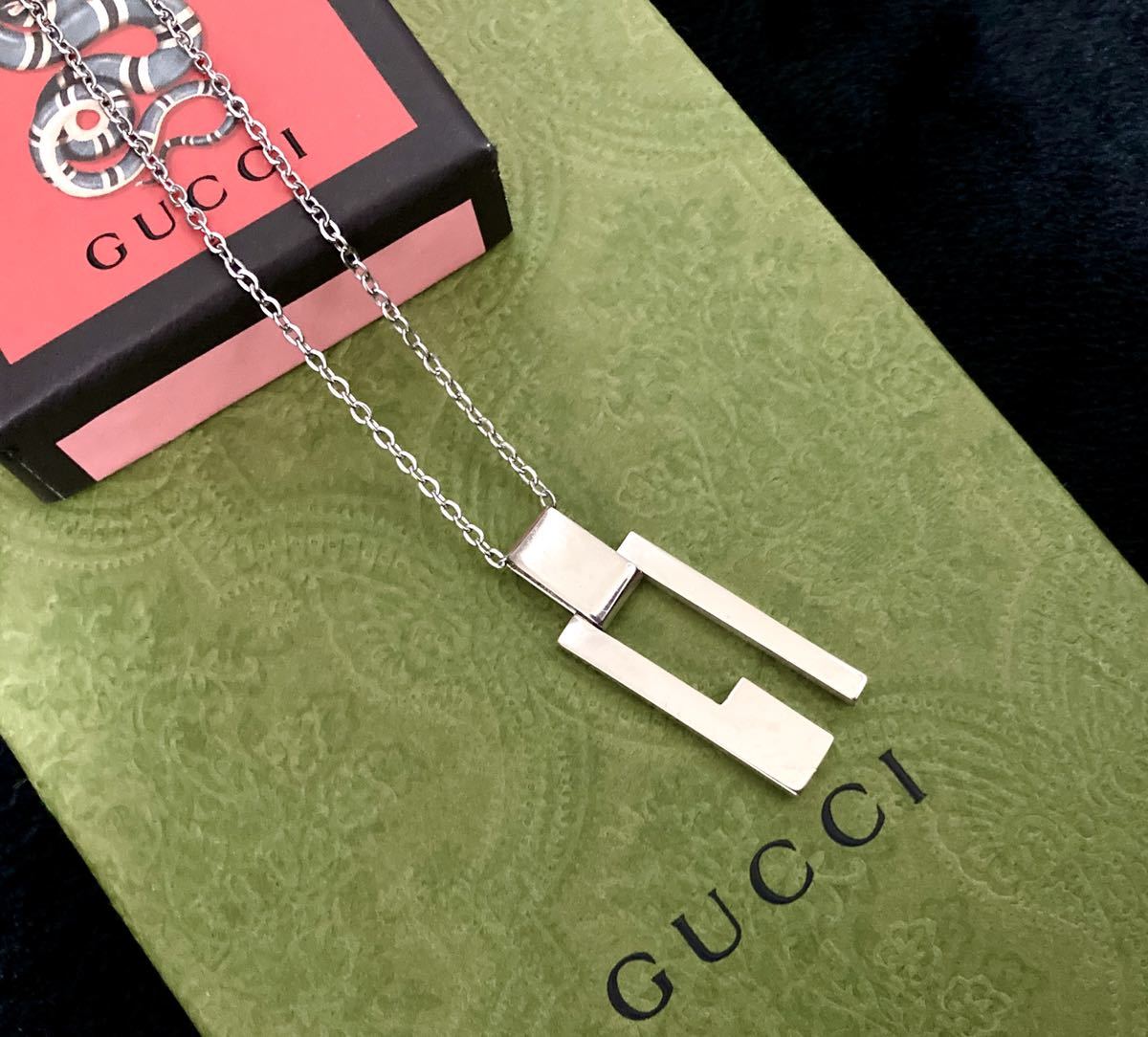 ヤフオク! -「gucci ネックレス プレート」の落札相場・落札価格