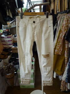 【0610-4】EXOTIC JEANS DESIGUAL デシグアル　デザイン白パンツ　サイズＴＬ