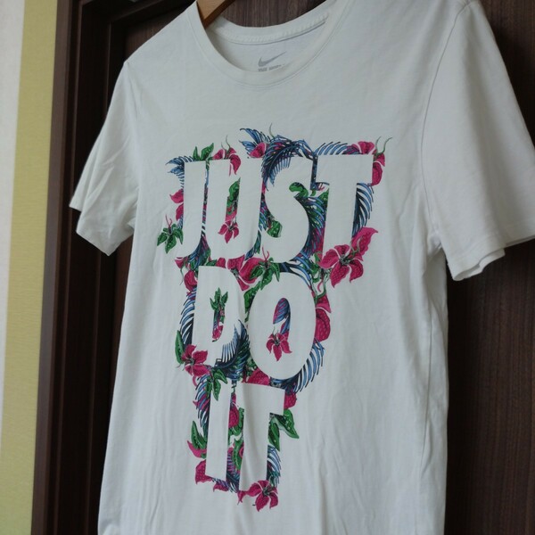 ナイキ アロハ柄 JUSTDOIT プリントTシャツ 白 SM