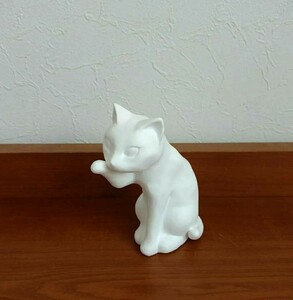  hand made cat. ornament maneki-neko Northern Europe miscellaneous goods manner stone . image white ornament 