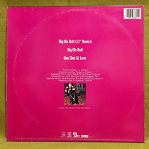 L.L. Cool J - Big Ole Butt / One Shot At Love 【US ORIGINAL 12inch】 Def Jam_画像2