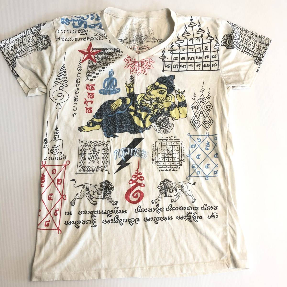 タイ Tシャツの値段と価格推移は?|件の売買データからタイ T