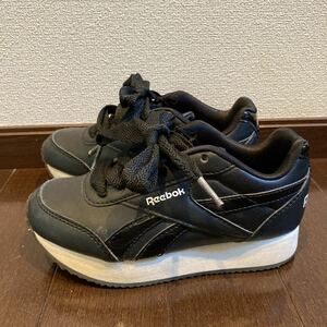 子ども靴　リーボック　黒　17.0㎝　厚底スニーカー　Reebok USED エナメル