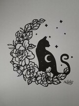 切り絵アート　星空の下の猫とバラの花_画像1