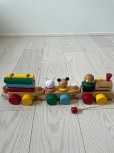 ミキハウス　木製　汽車　おもちゃ