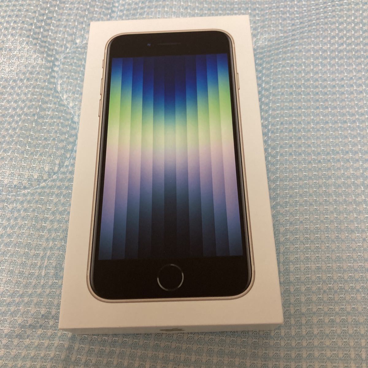 割引本物 - 新品未開封 iPhone SE 第3世代 64GB スターライト SIM