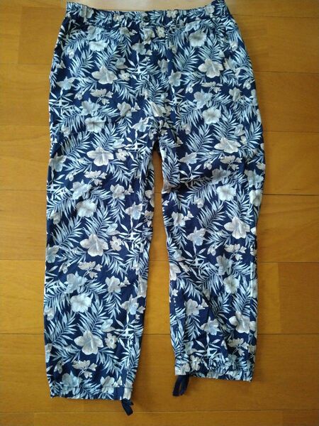 HARE ハレ 花柄裾絞りパンツ Mサイズ ネイビー