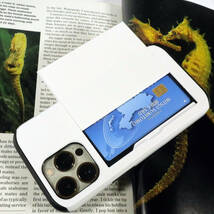 【国内発送・送料無料】iPhone13Pro用　ホワイト　背面カード収納　スマホケース　タッチ決済可能_画像5